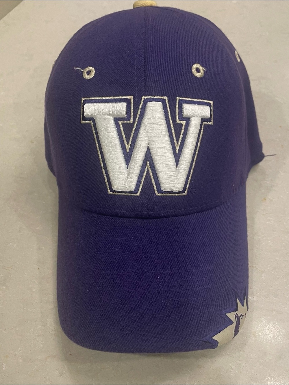 University of Washington Huskies Cap Hat